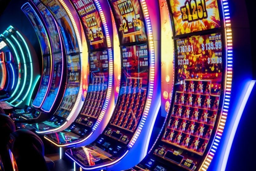 How to Increase Your Odds at Casinos: Tips from the Experts